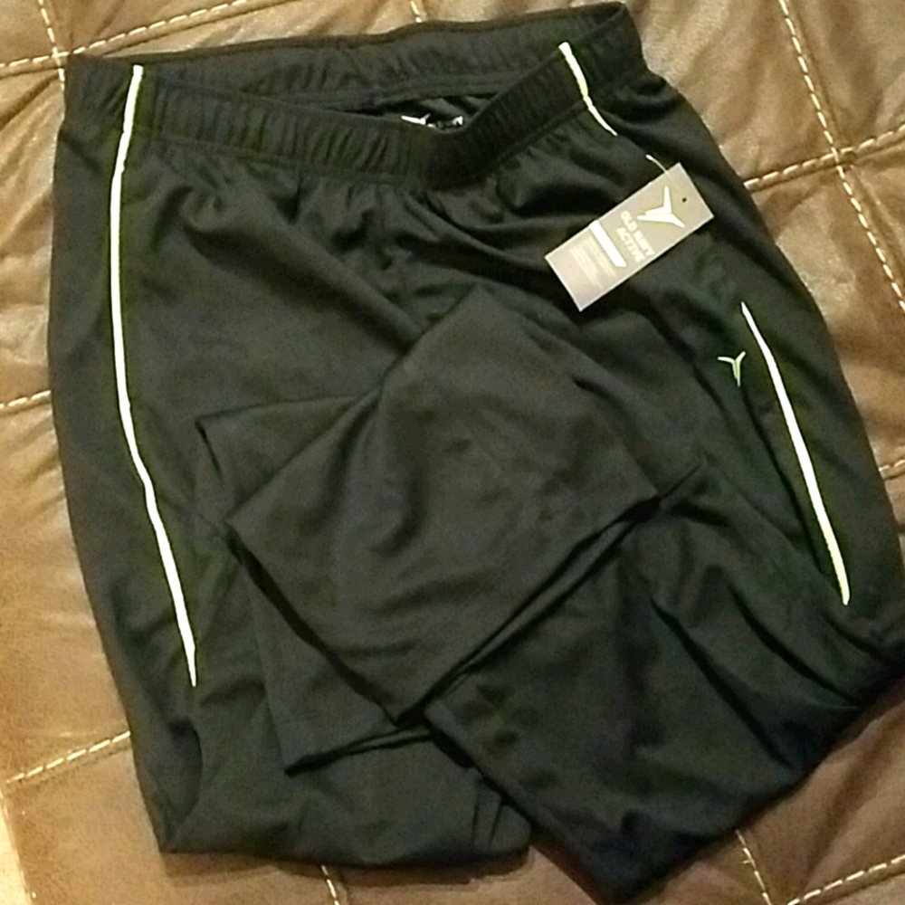 NWT Old Navy Active xl husky pants